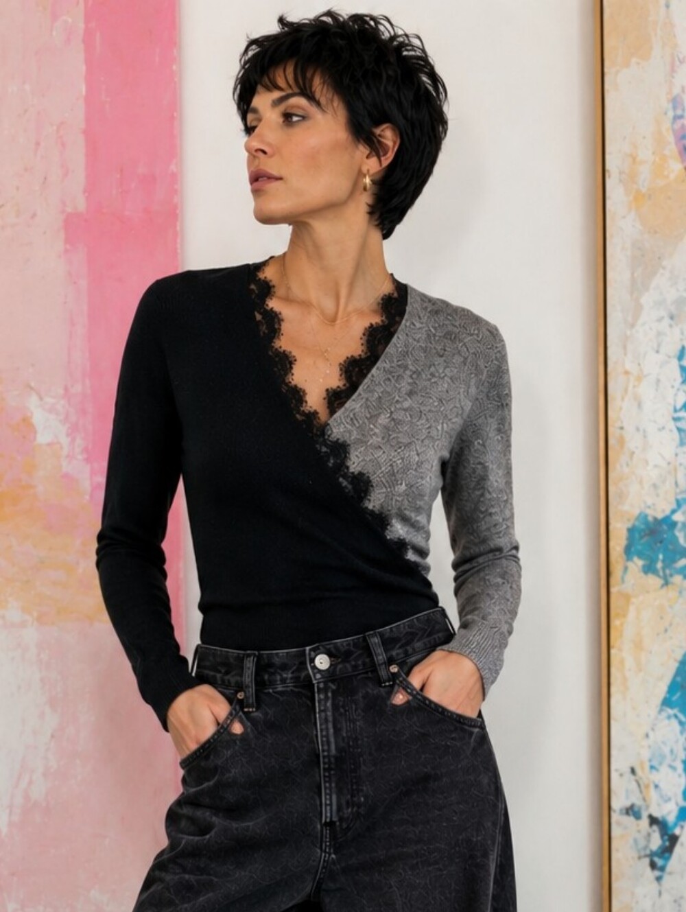 NWT❤MADE WITH❤ V-Neck CROSSOVER Sweater Black/Gray COLOURBLOCK With Lace Size M